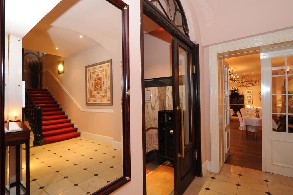 Hotel Niederlaendischer Hof شفيرين المظهر الخارجي الصورة