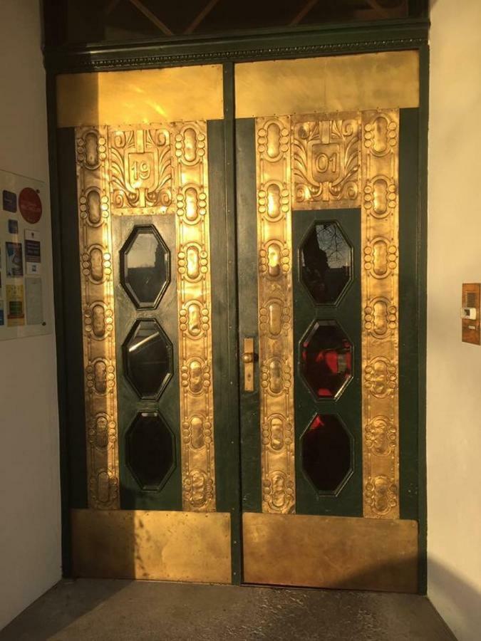 Hotel Niederlaendischer Hof شفيرين المظهر الخارجي الصورة